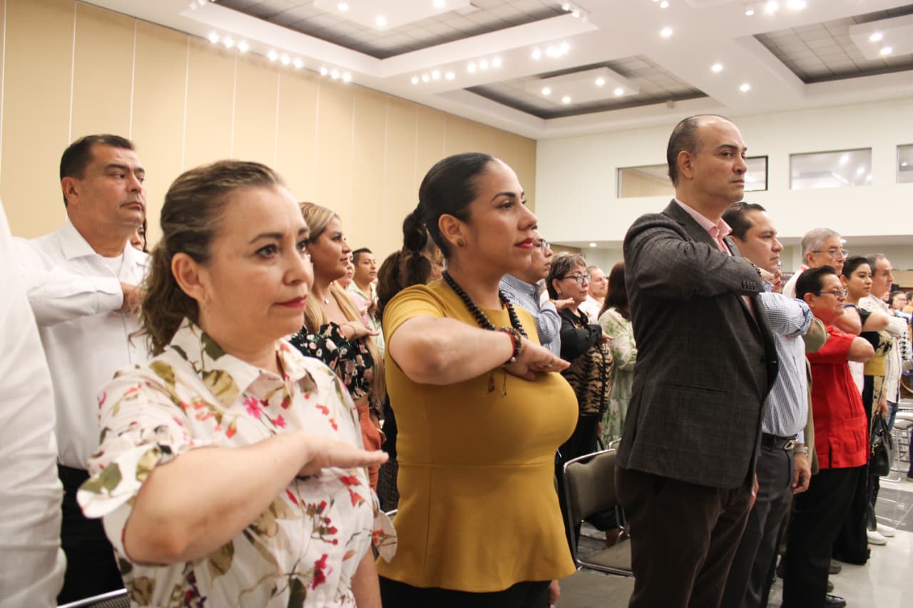 📌 Participa CEDH Chiapas en Toma de Protesta del Consejo Coordinador de Mujeres Empresarias, Capítulo Chiapas.