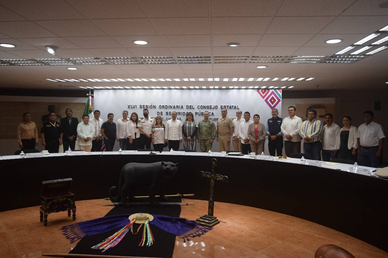 La Comisión Estatal de los Derechos Humanos de Chiapas participó en la “XLVI Sesión Ordinaria del Consejo Estatal de Seguridad Pública”, para atestiguar la firma de los Acuerdos del Consejo Nacional de Seguridad Pública (CNSP).