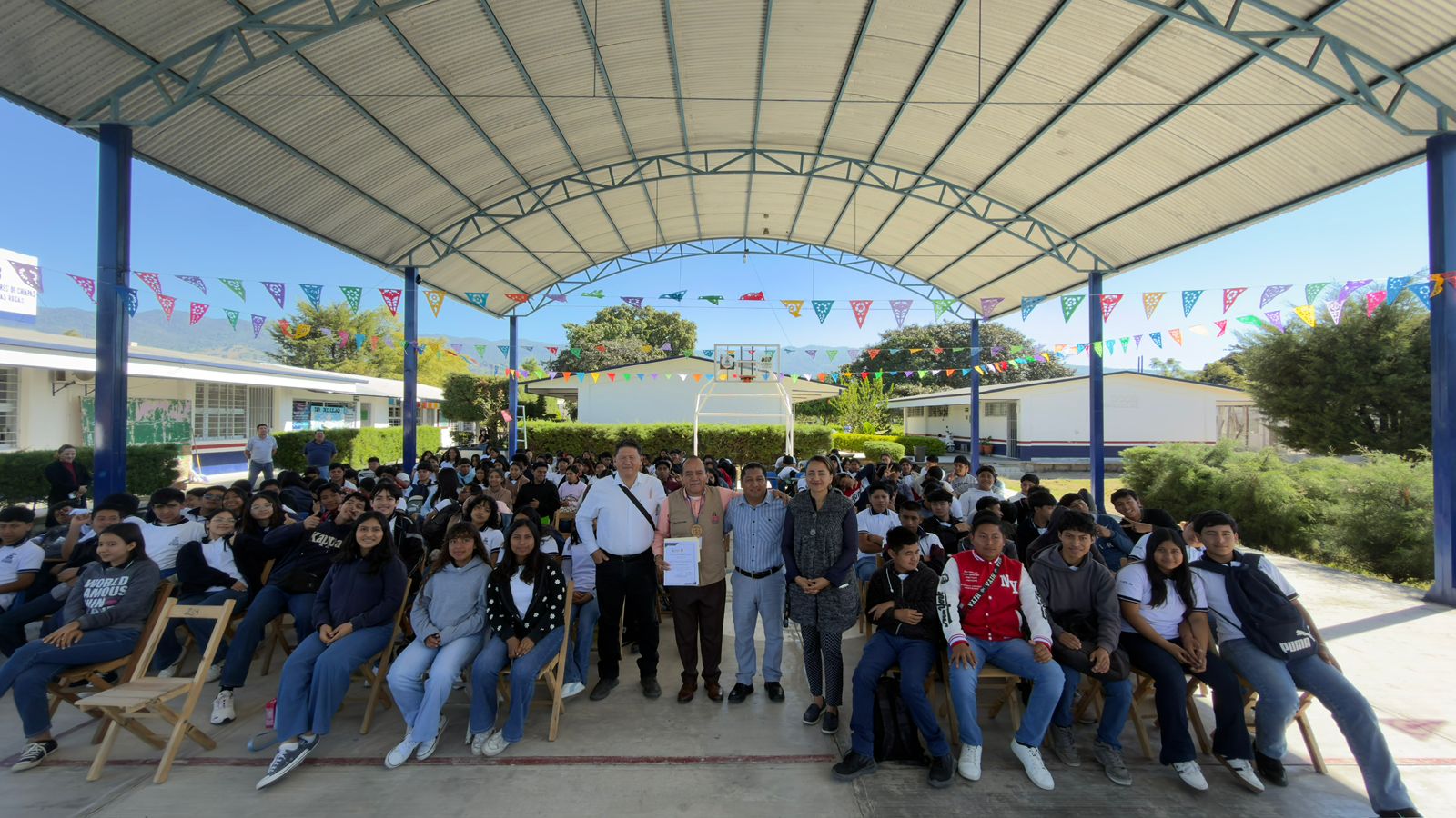 📲✅CEDH Chiapas imparte la conferencia “Hostigamiento y Acoso Sexual” en el Plantel 264 del Colegio de Bachilleres, COBACH ubicado en el municipio de Las Rosas