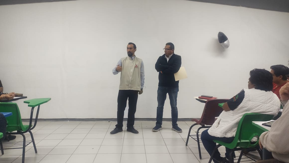📌 📚Capacita CEDH Chiapas a CECyTECH en Comitán. La Comisión Estatal de los Derechos Humanos de Chiapas a través de la Visitaduría Adjunta Regional en Comitán
