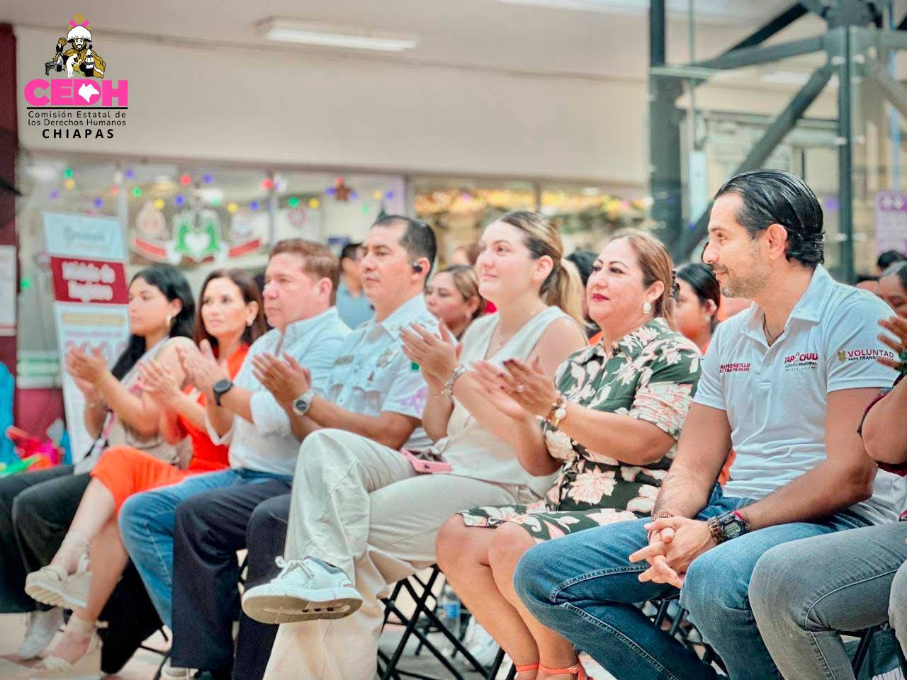 📌 La Comisión Estatal de los Derechos Humanos de Chiapas, a través del personal adscrito a la Visitaduría General Especializada en Atención de Asuntos de Migrantes participó en la «Pasarela Pasos Que Dejan Luz», actividad realizada por el H. Ayuntamiento de Tapachula