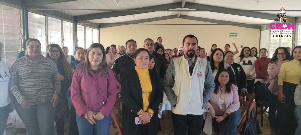 📌 Derivado del incremento de quejas registradas en planteles educativos, la CEDH Chiapas llevó a cabo una plática dirigida a directivos escolares y al supervisor de la Zona Escolar 093