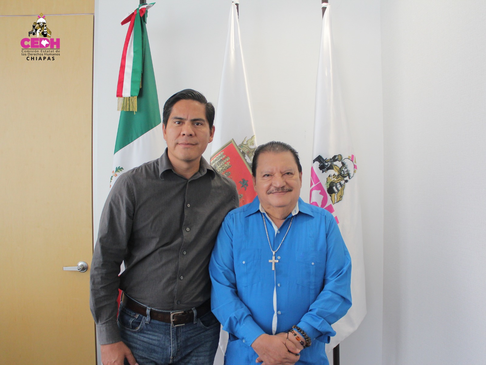 📍📲El presidente de la Comisión Estatal de los Derechos Humanos de Chiapas sostuvo una reunión de trabajo con locatarios del mercado “Matías Castellanos”, ubicado en el municipio de Frontera Comalapa, Chiapas.