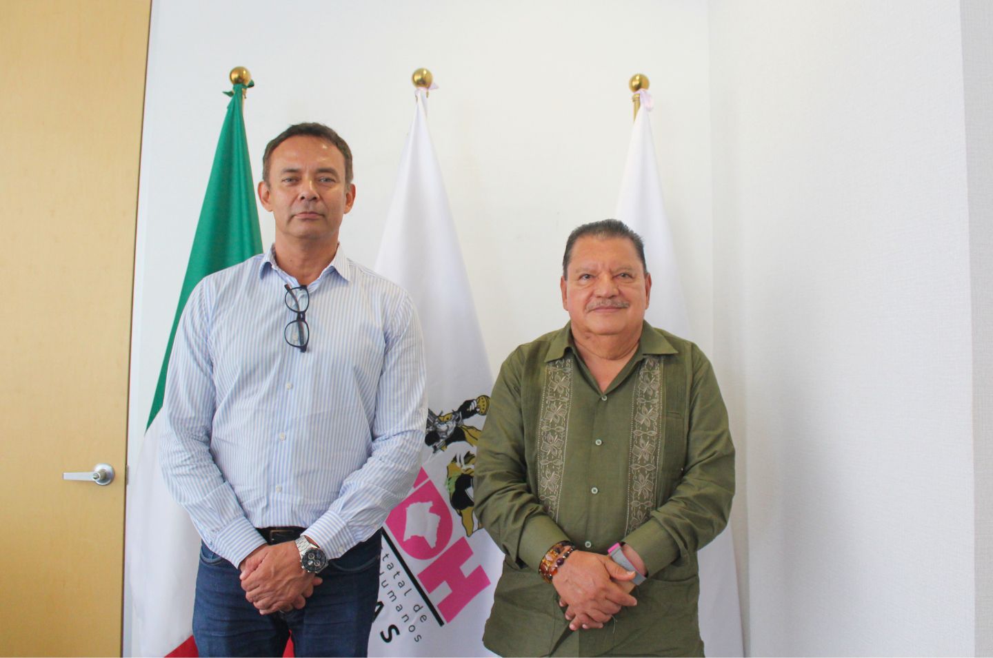 📌📲El Presidente de la Comisión Estatal de los Derechos Humanos de Chiapas, Mtro. Horacio Culebro Borrayas, encabezó una reunión de trabajo con el Dr. Moisés Grajales Monterrosa
