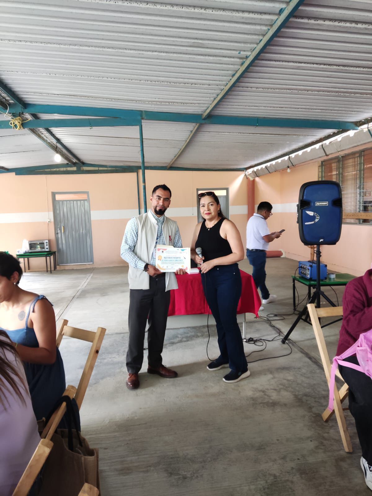 📍La Comisión Estatal de los Derechos Humanos de Chiapas, a través de la Visitaduría Adjunta Regional en Comitán, llevó a cabo una plática sobre el “Protocolo Estatal de Prevención, Detección y Actuación en Casos de Abuso Sexual Infantil