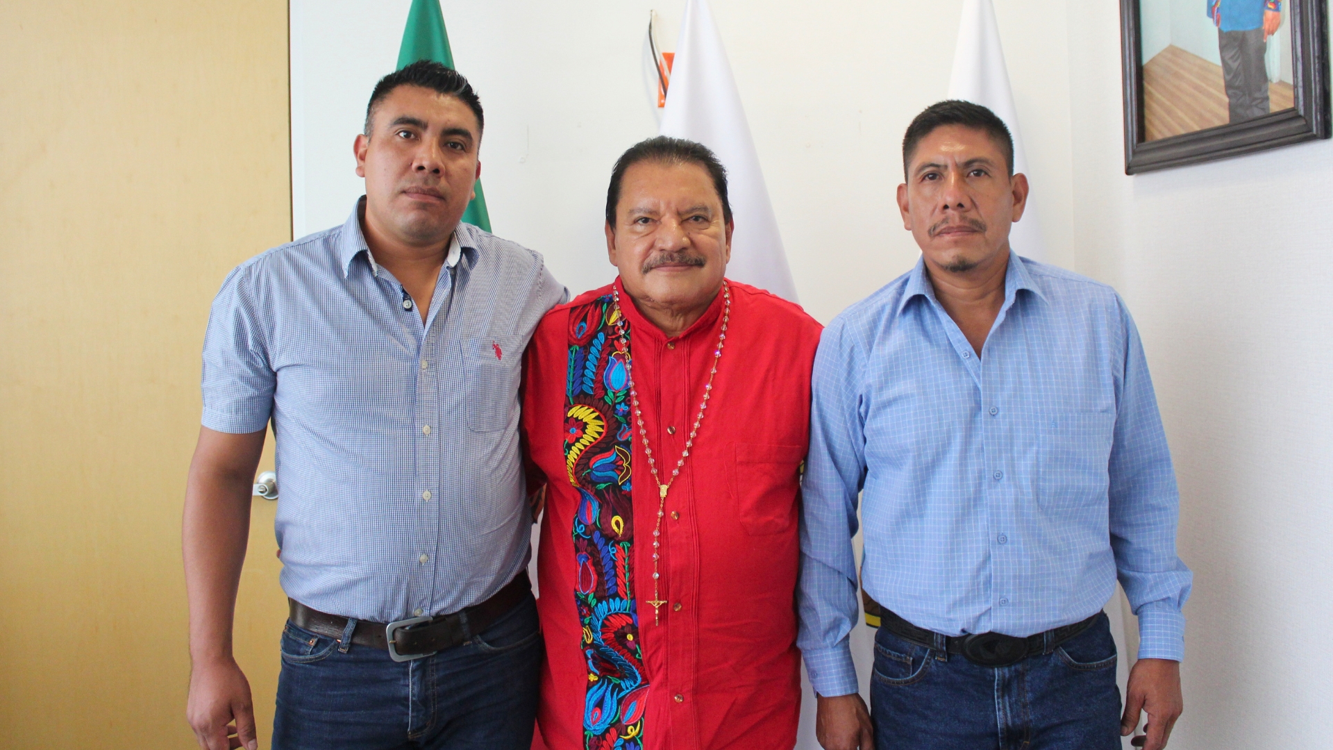 📌El Mtro. Horacio Culebro Borrayas, presidente de la Comisión Estatal de los Derechos Humanos de Chiapas, sostuvo una reunión con ejidatarios del municipio de El Bosque